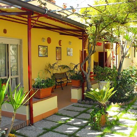 Domus Felix Ercolano Exterior foto