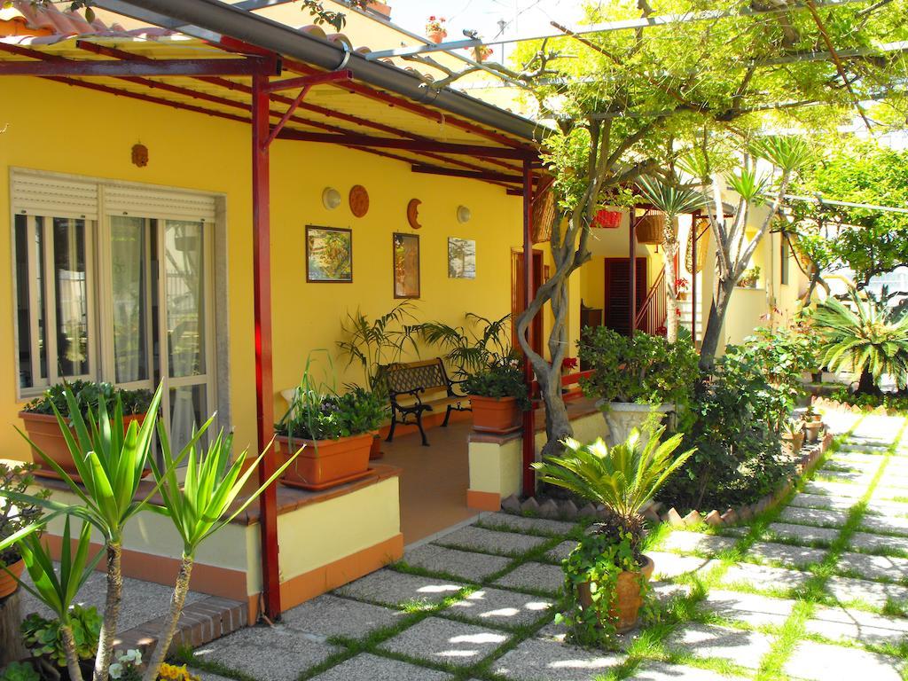 Domus Felix Ercolano Exterior foto
